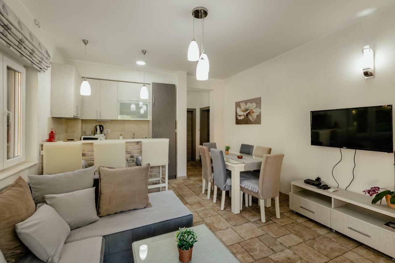 Bobana Apartments 唐吉莫利尼 外观 照片